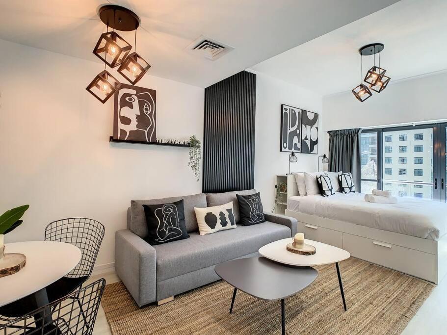 Luxury Modern Studio In Jlt With Amazing View & Rooftop Pool - Sleeps 3 Дубай Экстерьер фото